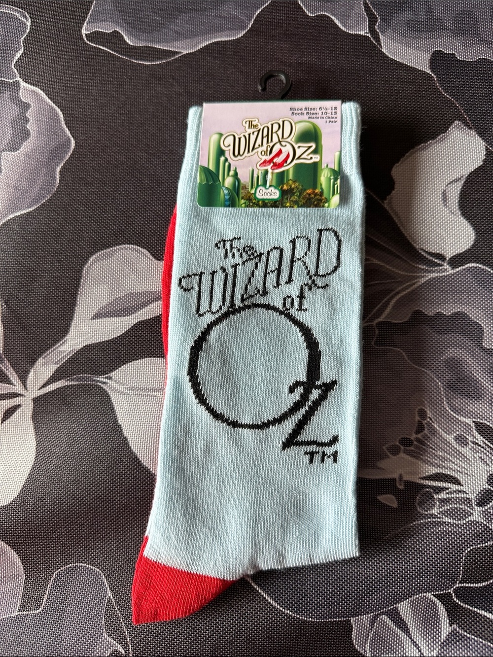 🌵3/$15 Wizard of OZ crew socks ( see description)